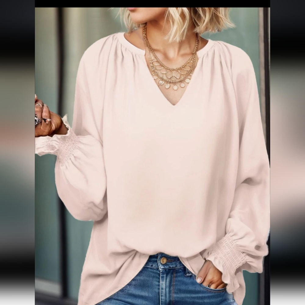 ❤️Elegant light Pink Blouse - Picture 2 of 10